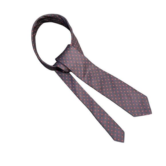 Christian Dior Men's Silk Tie Navy Blue with Red Polka Dot Pattern - Picture 5 of 8